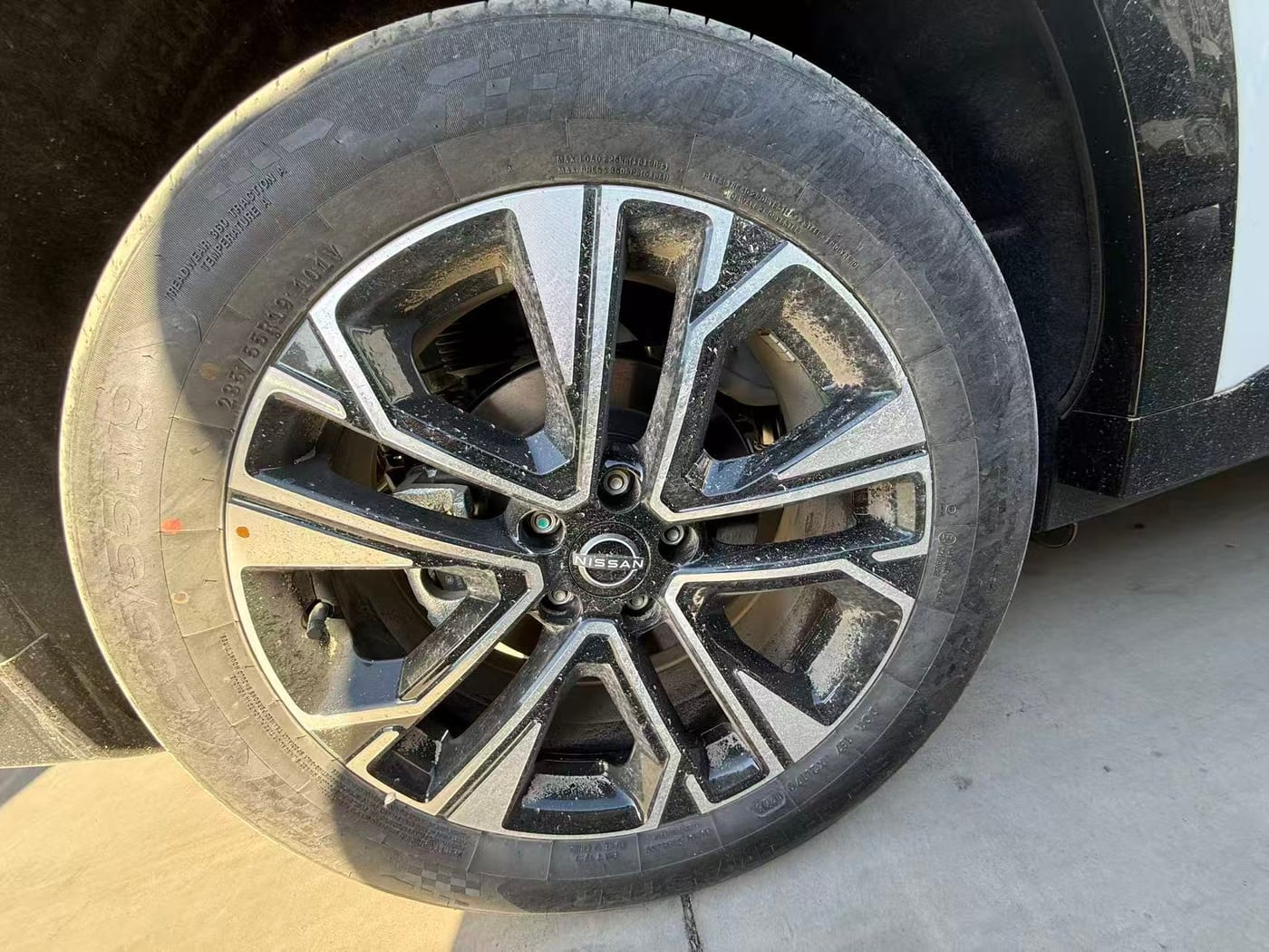 Nissan 9