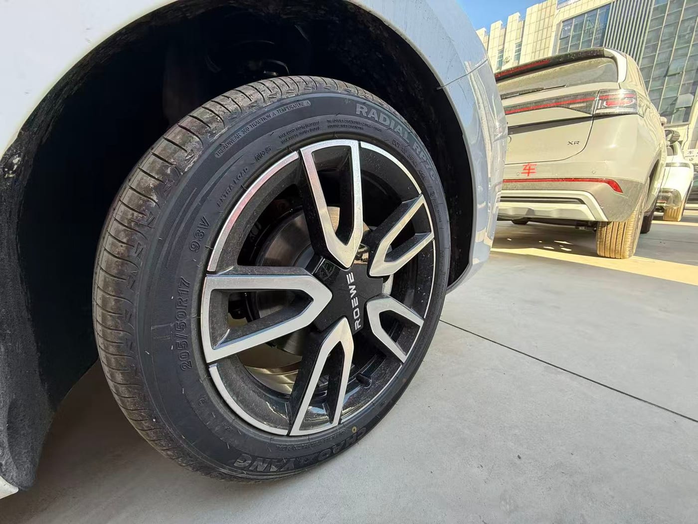 Roewe 5